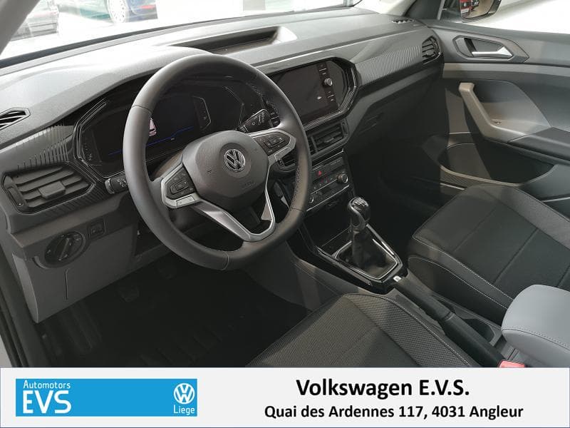 Volkswagen T-Cross Life - 2