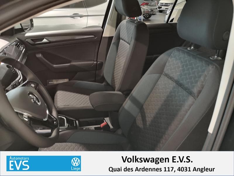 Volkswagen T-Roc Style - 13