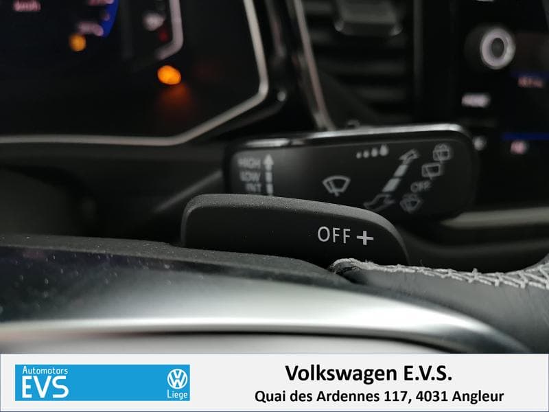 Volkswagen T-Roc Style - 18