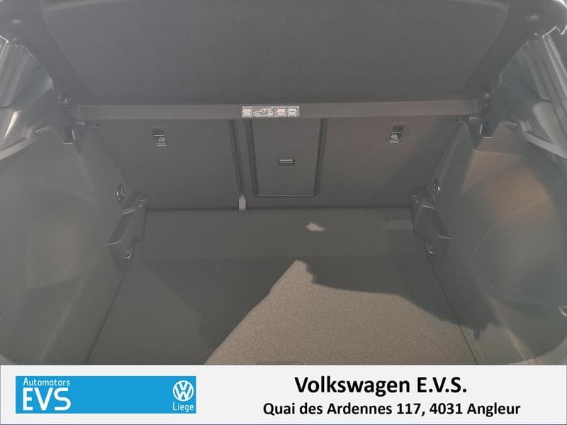 Volkswagen T-Roc Style - 9
