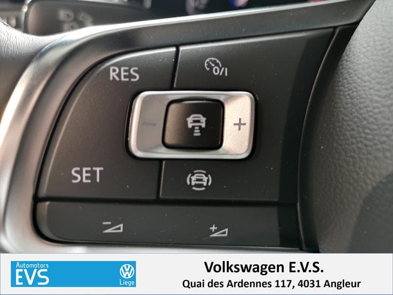 Volkswagen T-Roc Style - 16