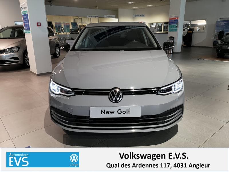 Volkswagen Golf Life - 6