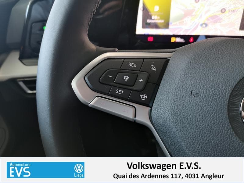 Volkswagen Golf Life - 16