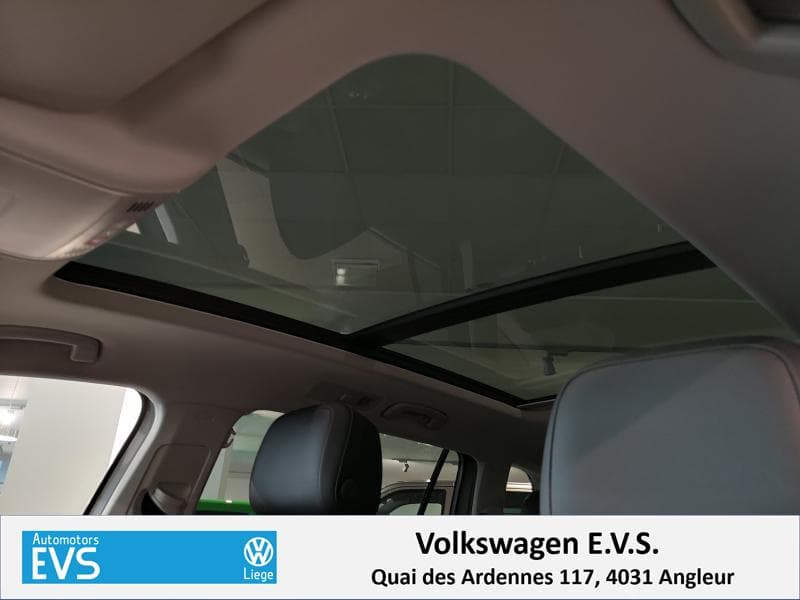Volkswagen Tiguan Allspace Platinum - 30