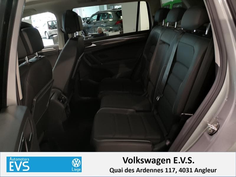 Volkswagen Tiguan Allspace Platinum - 16
