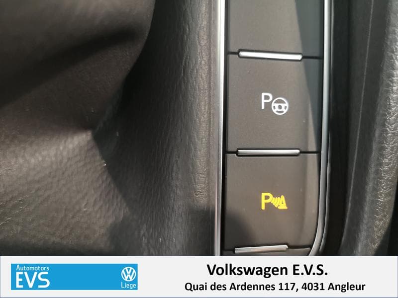 Volkswagen Golf Sportsvan Sportsvan Comfortline - 17