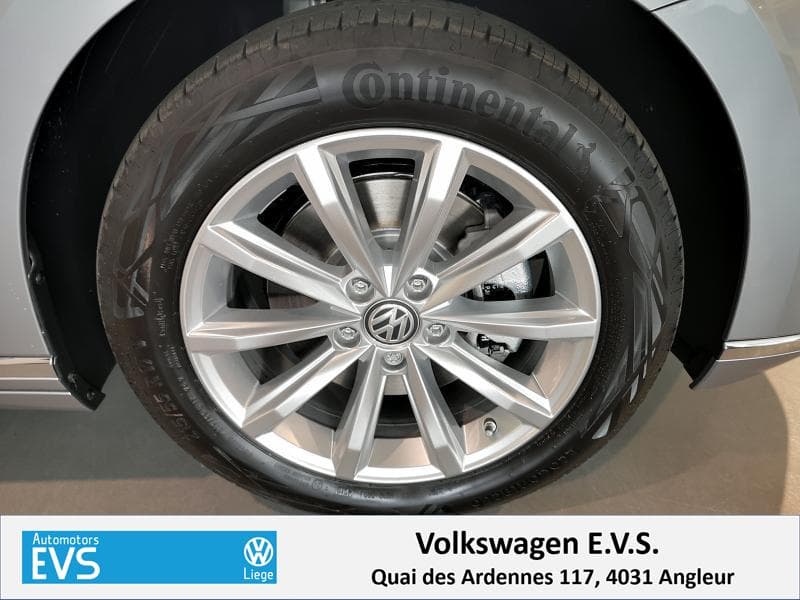 Volkswagen Passat Variant Elegance - 34