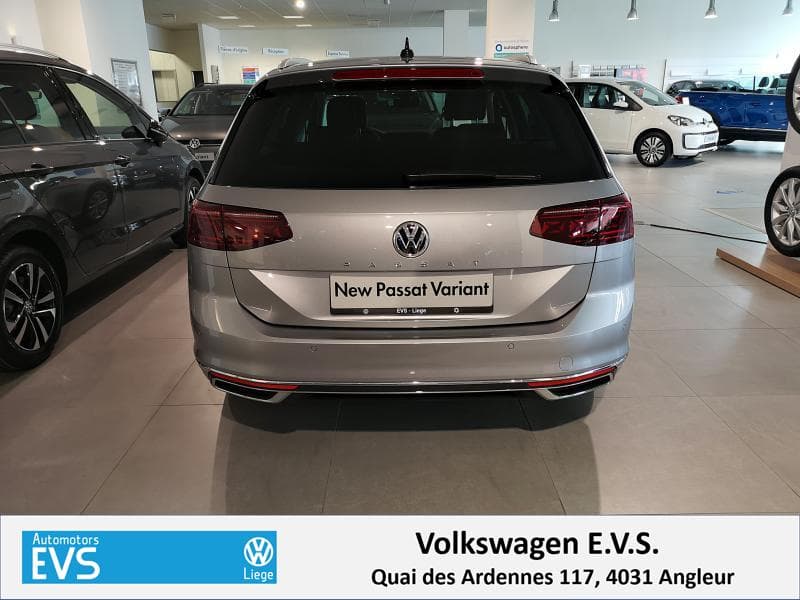 Volkswagen Passat Variant Elegance - 5
