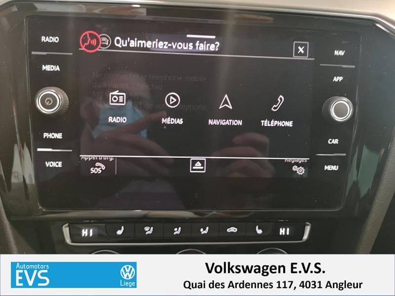 Volkswagen Passat Variant Elegance - 25