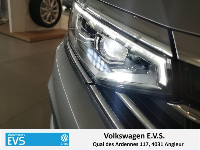 Volkswagen Passat Variant Elegance - 36