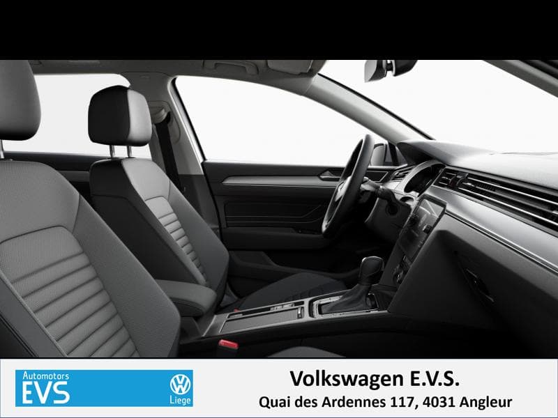 Volkswagen Passat Variant Elegance - 4