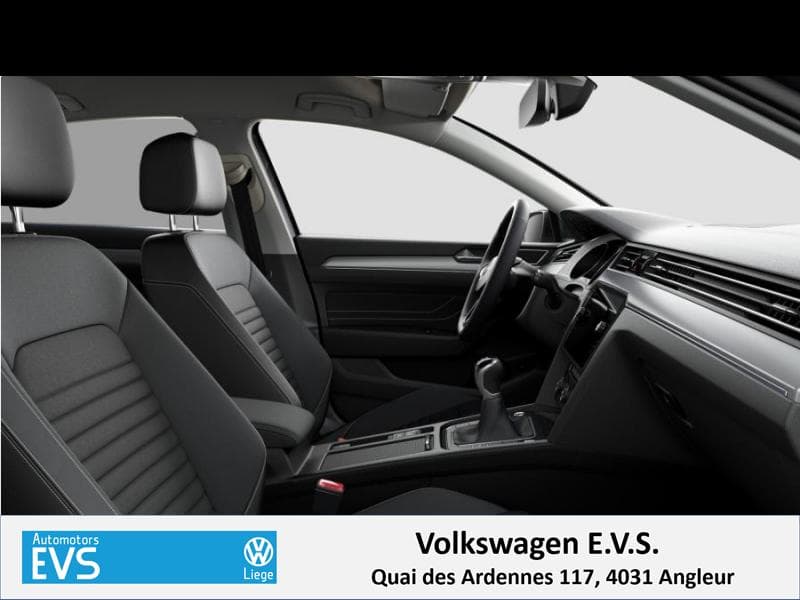 Volkswagen Passat Elegance - 4