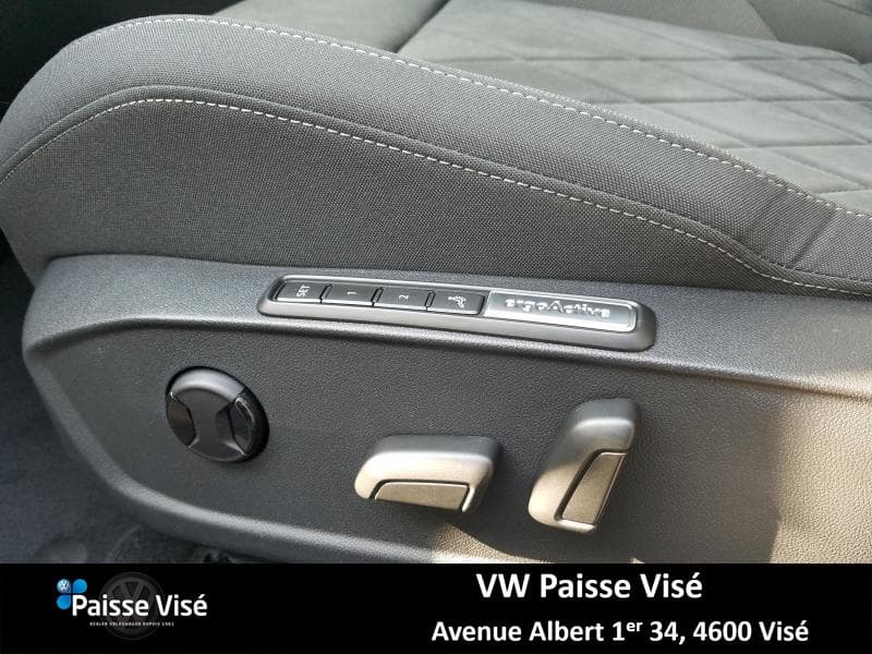 Volkswagen Golf 1st Edition - 33
