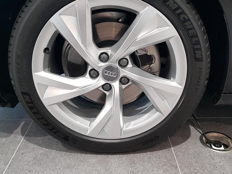 Audi A4 S Line - 8