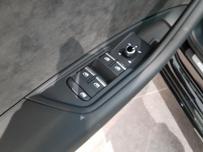 Audi A4 S Line - 14