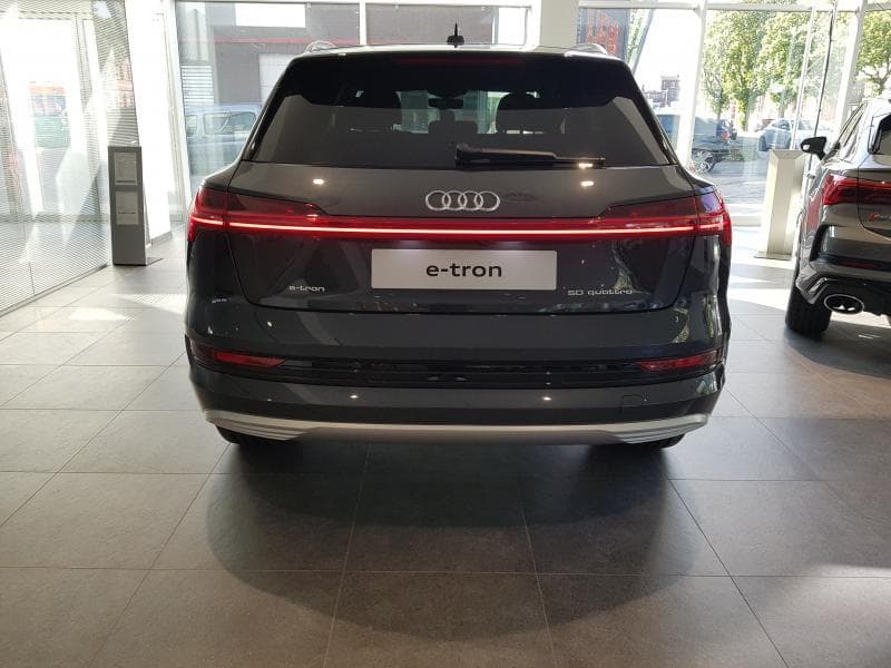Audi e-tron 50 Quattro - 5