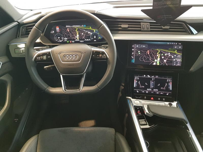 Audi e-tron 50 Quattro - 8