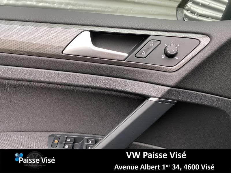 Volkswagen Golf IQ DRIVE - 19