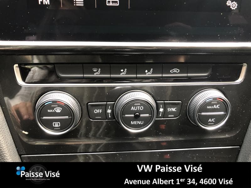 Volkswagen Golf IQ DRIVE - 16