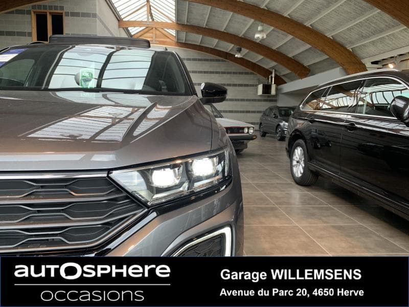 Volkswagen T-Roc SPORT//DSG//PANO - 3