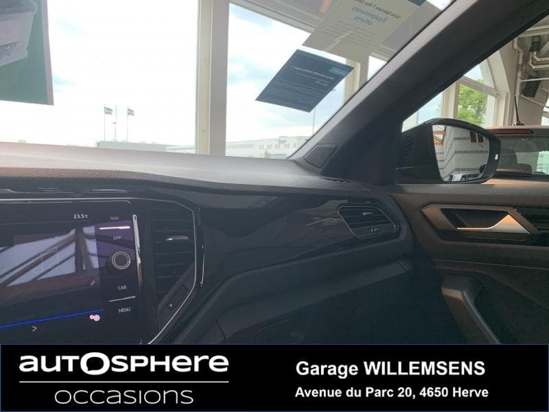 Volkswagen T-Roc SPORT//DSG//PANO - 22
