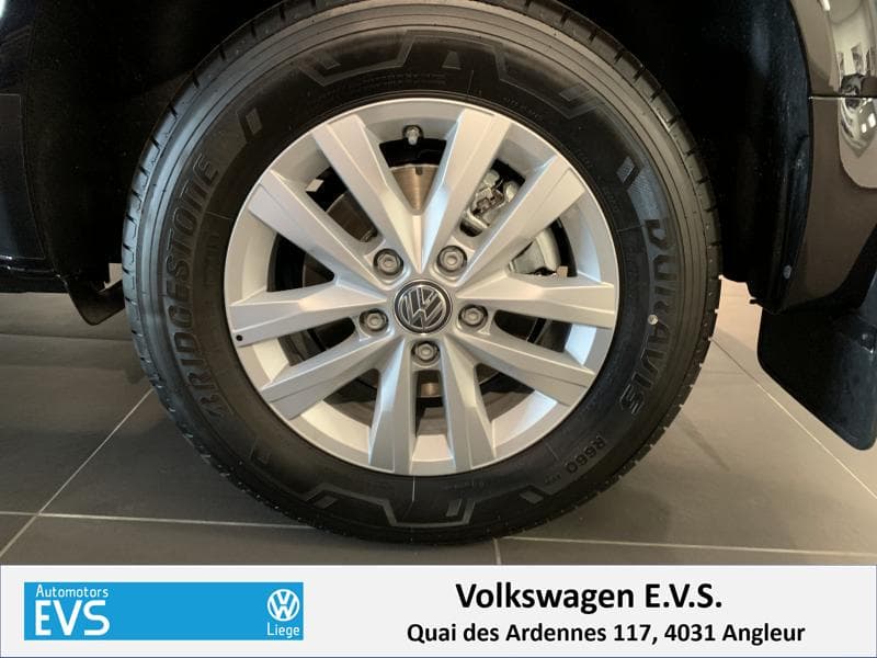 Volkswagen Caravelle Dble Cab Comfortline - 14