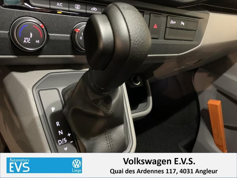 Volkswagen Caravelle Dble Cab Comfortline - 12