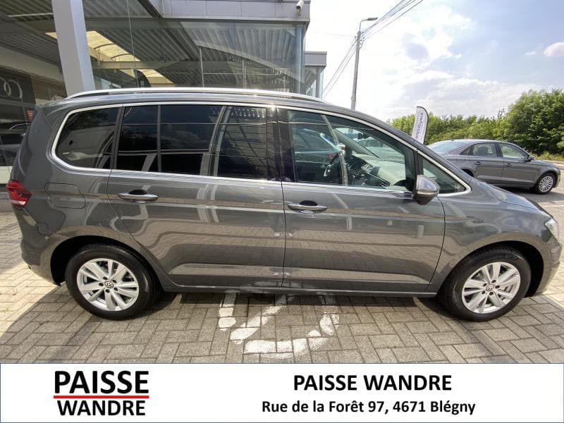Volkswagen Touran III Highline - 4