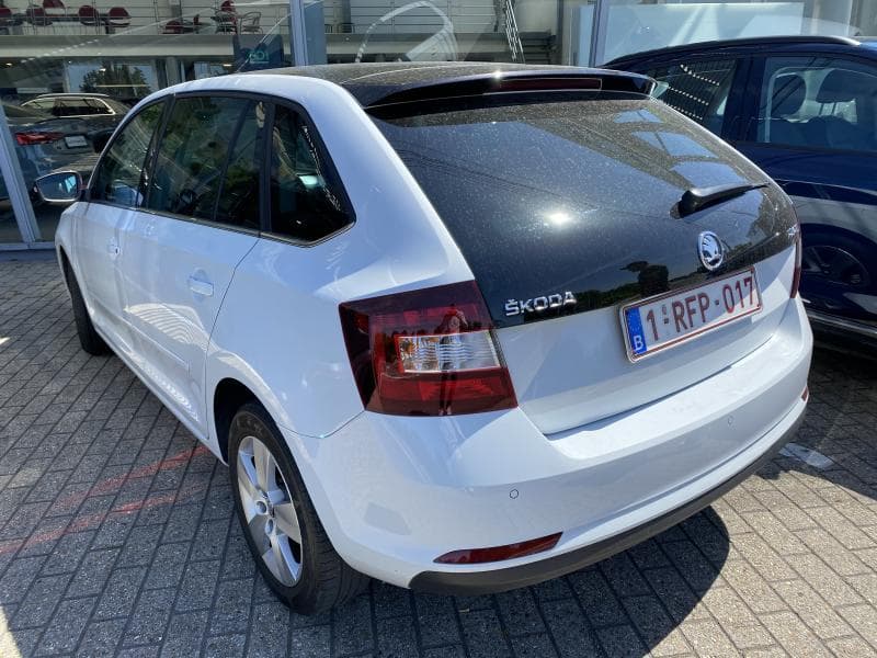 Skoda Rapid Ambition - 7