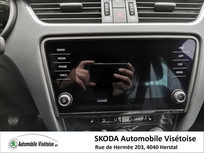 Skoda Octavia Ambition 1.6TDI 115CH - 8