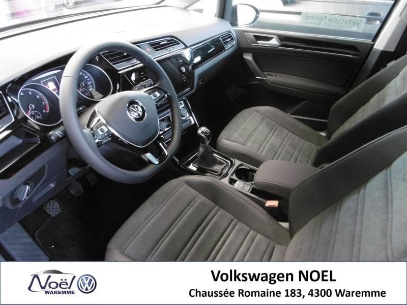 Volkswagen Touran Highline - 9
