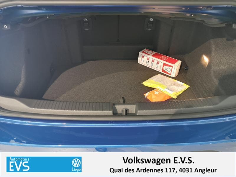 Volkswagen T-Roc Cabrio - 10