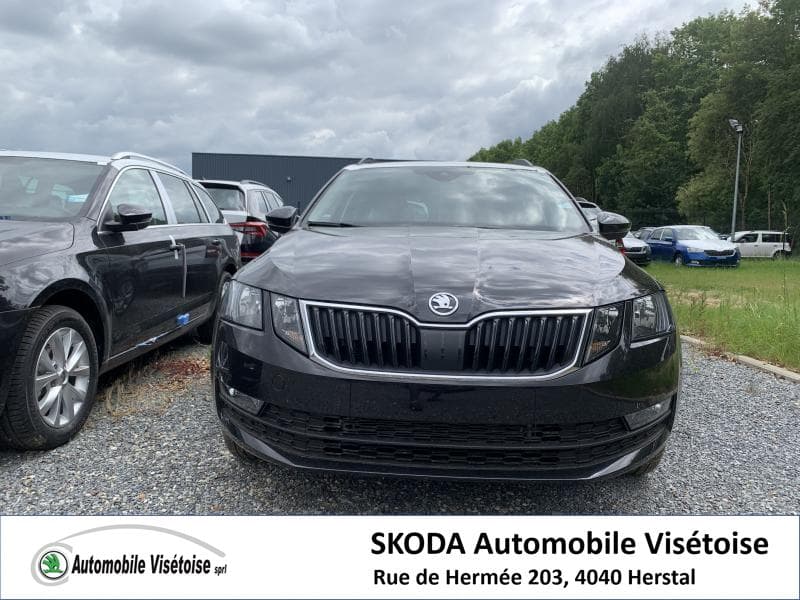 Skoda Octavia Ambition - 1
