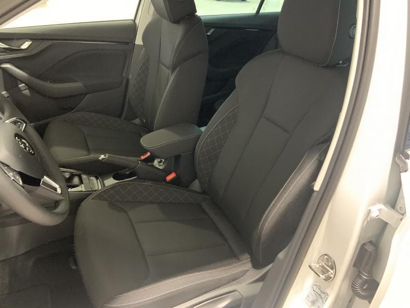 Skoda Kamiq Ambition 5 ANS GARANTIE* - 21