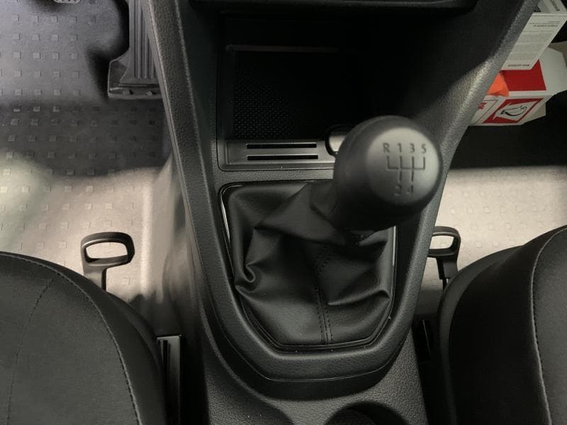 Volkswagen Caddy Fourgon MAXI DAB+/AC - 12