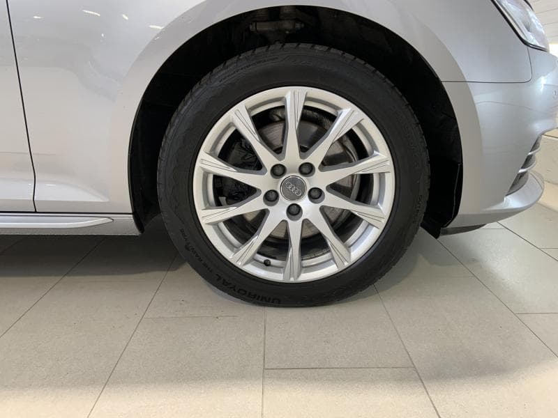 Audi A4 Sport GPS/LED - 6