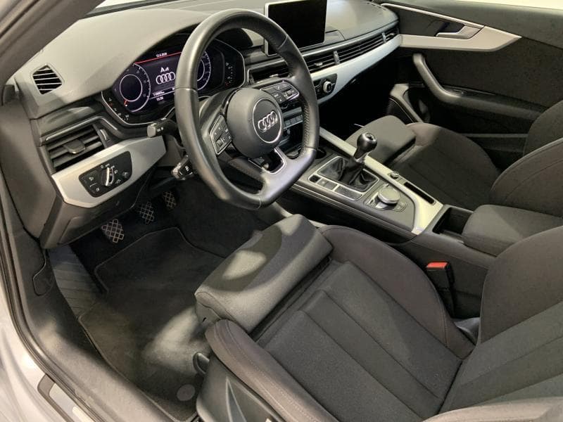 Audi A4 Sport GPS/LED - 19