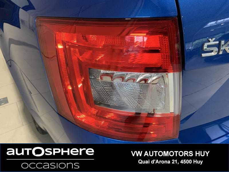 Skoda Octavia Ambition GPS - 8