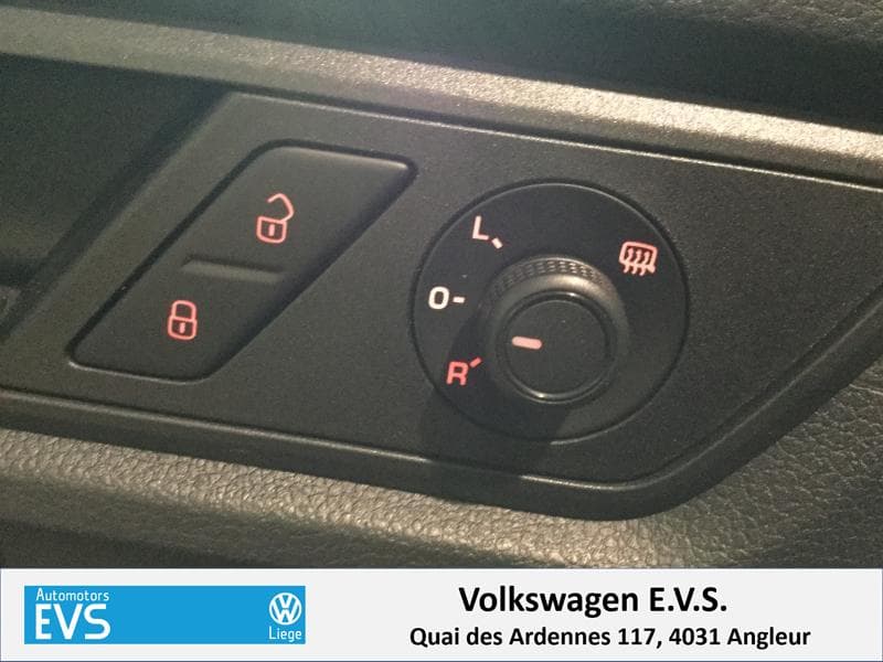 Volkswagen Caddy Fourgon - 12