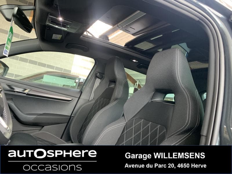 Skoda Karoq Sportline//PANO//LED - 24