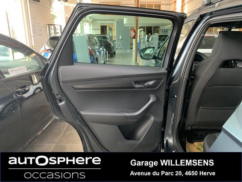 Skoda Karoq Sportline//PANO//LED - 9