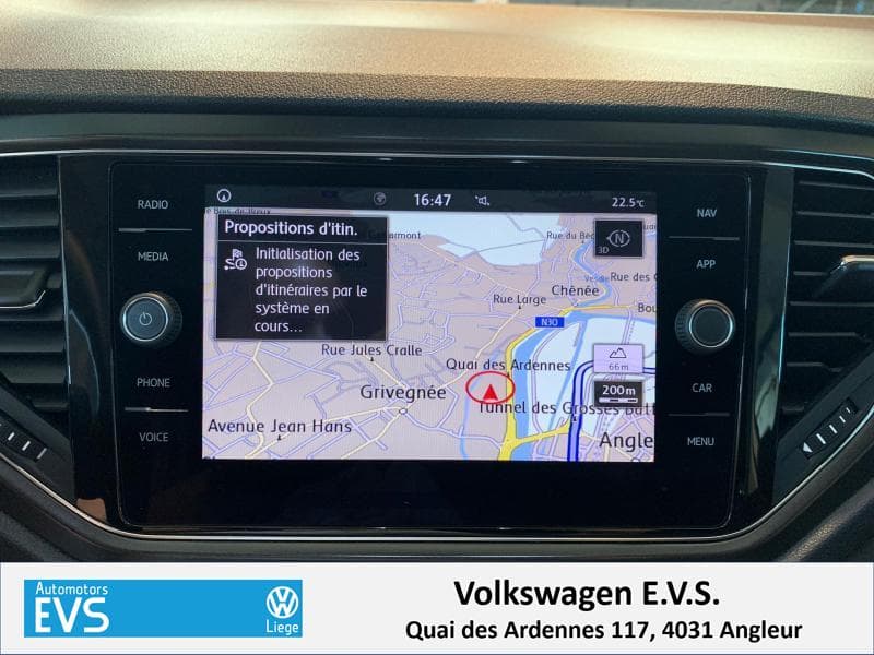 Volkswagen T-Roc Sport - 16