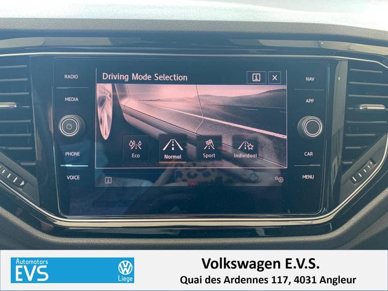 Volkswagen T-Roc Sport - 20