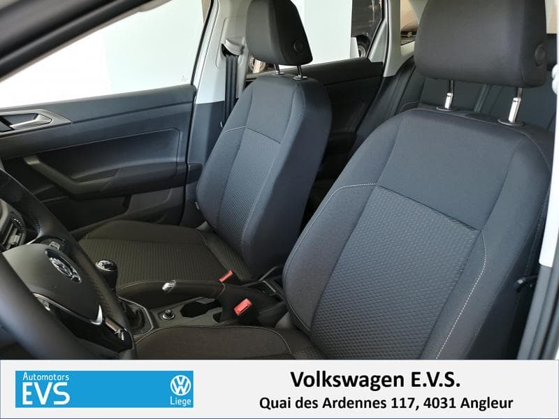 Volkswagen Polo VI Comfortline - 9