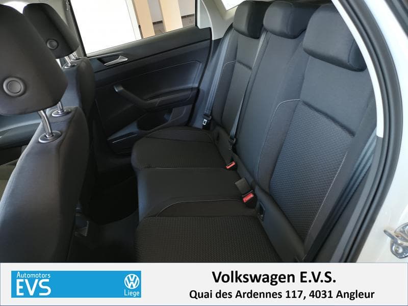 Volkswagen Polo VI Comfortline - 8