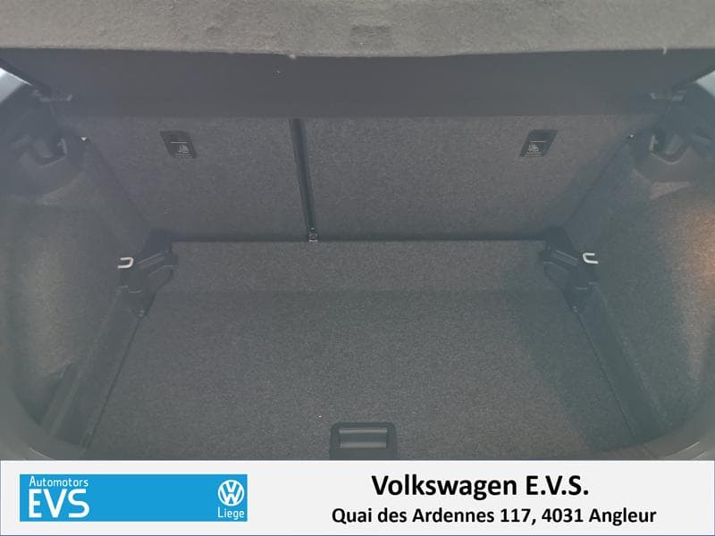 Volkswagen Polo VI Comfortline - 15