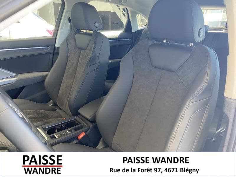 Audi Q3 Sportback S line - 2