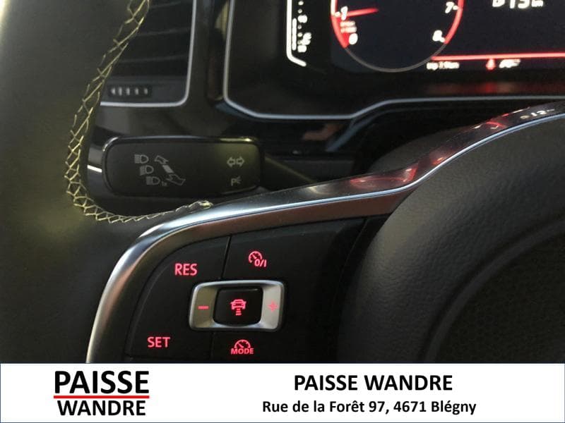 Volkswagen Polo Highline - 15