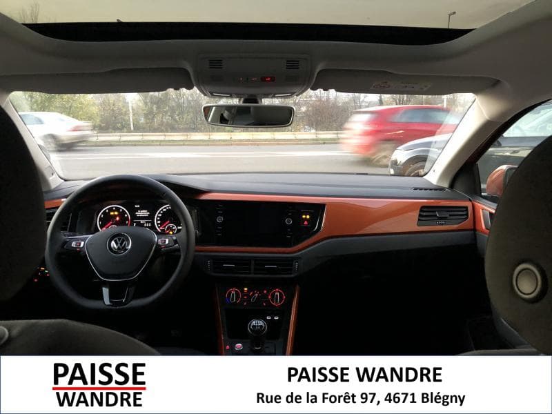 Volkswagen Polo Comfortline - 14