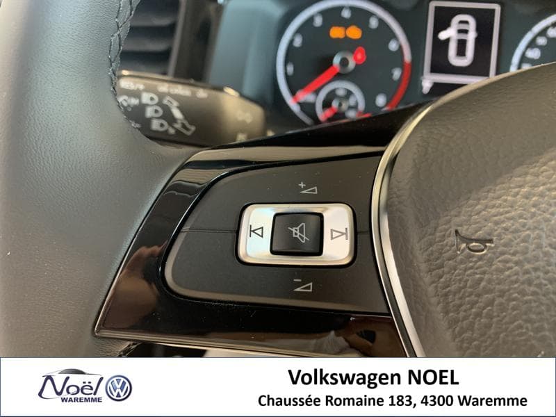 Volkswagen Polo Comfortline - 24